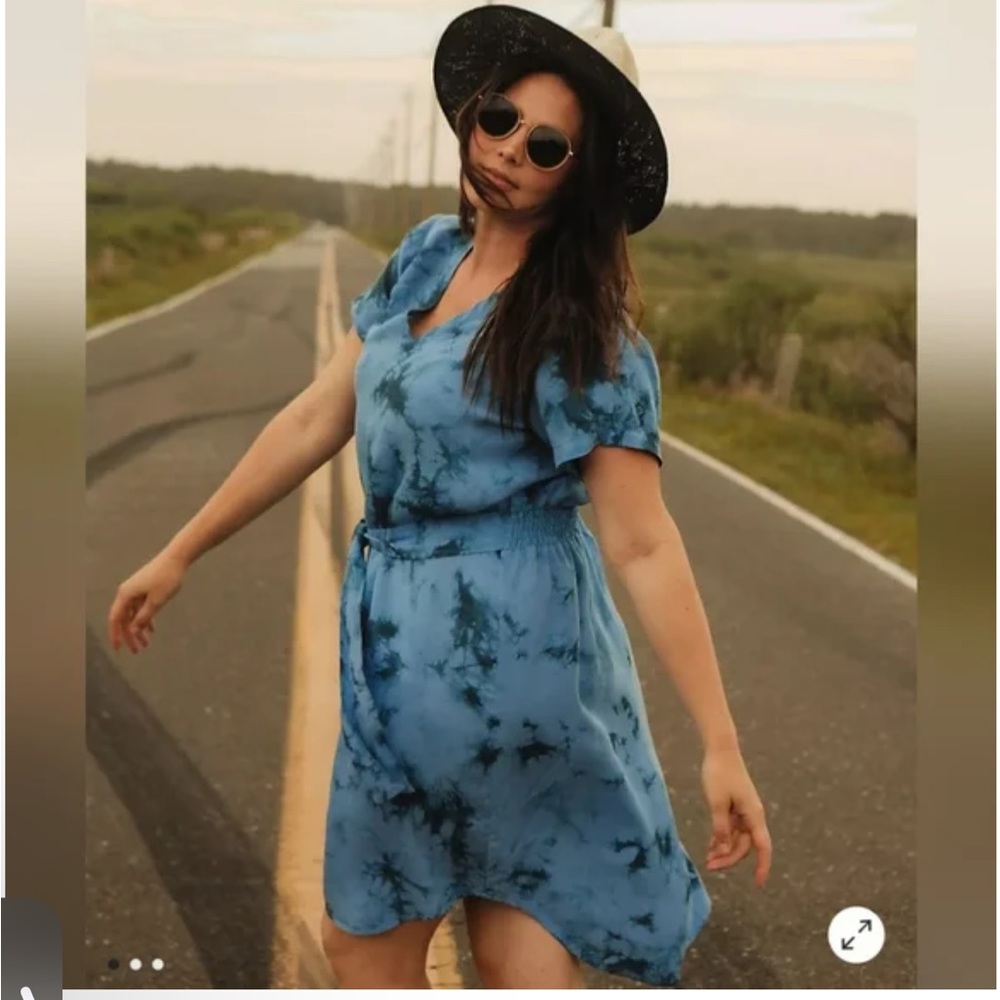 Cloth & Stone (collab with Anthropologie) Blue Tie Dye dress